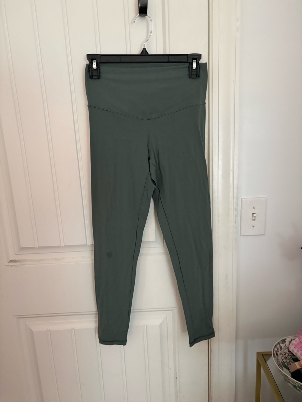 aerie High-Waist Cropped Leggings in Olive
